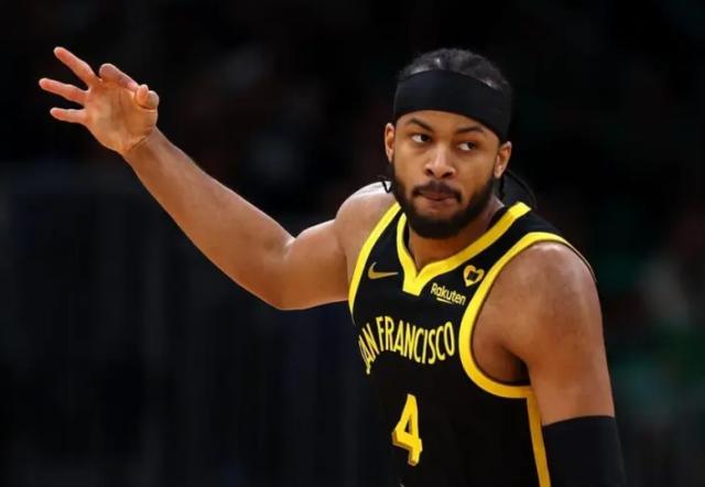 kaiyun-从第11人到连续首发 勇士将用中产级合同续约穆迪